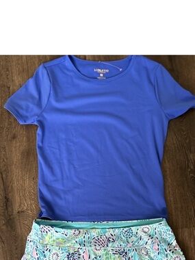 Lilly Pulitzer Luxletic Short Sleeve Tee in Bright Royal Blue Size Medium